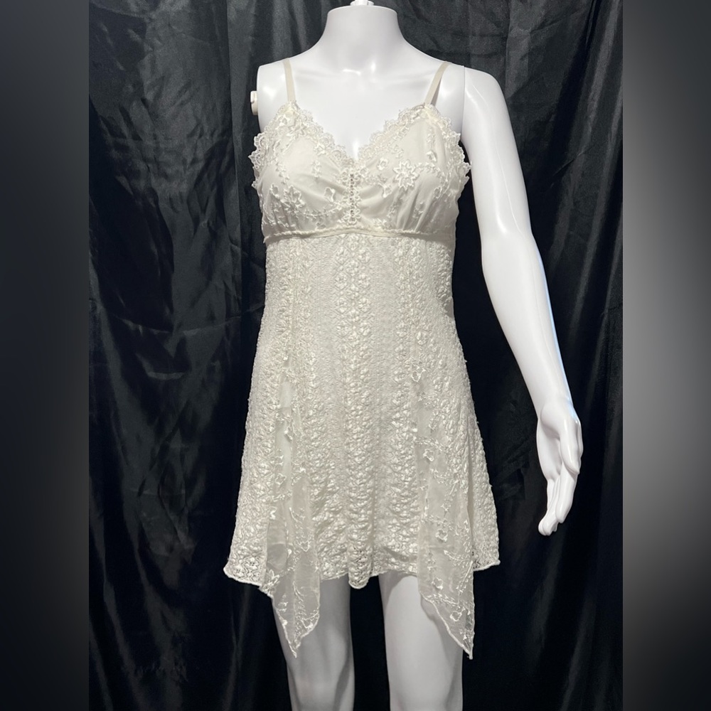 Pretty Angel - Women’s Lace Tunic Tank Sz MD